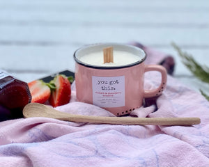 Mug candle - pink Rhubarb strawberry preserve